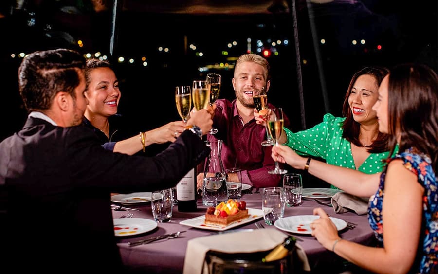 Bateaux Parisiens Seine River Dinner Cruise with French Premium Menu