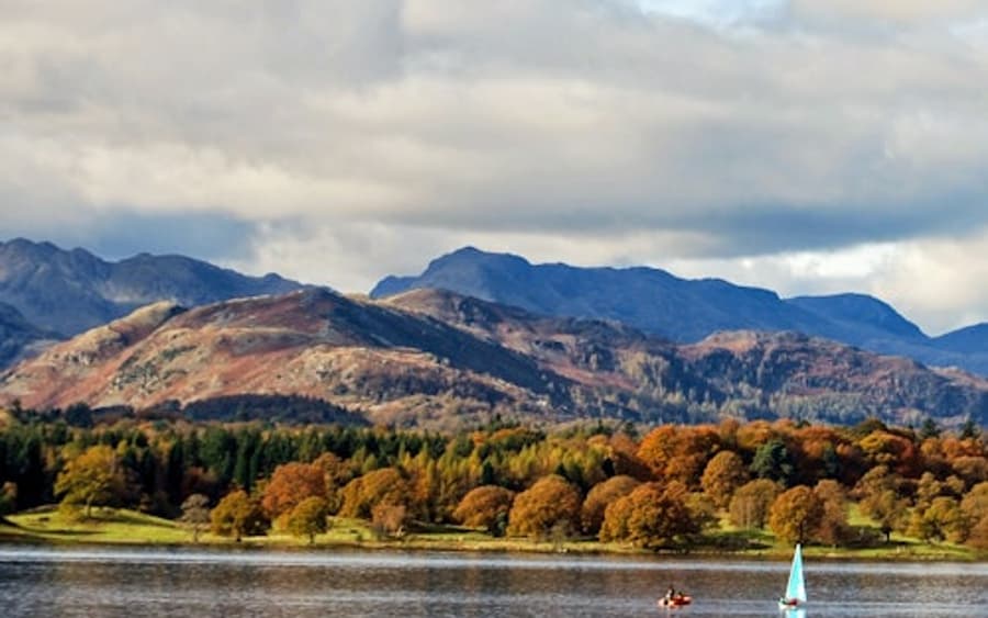 Windermere e il Distretto dei Laghi: Tour Guidato di un Giorno da Manchester