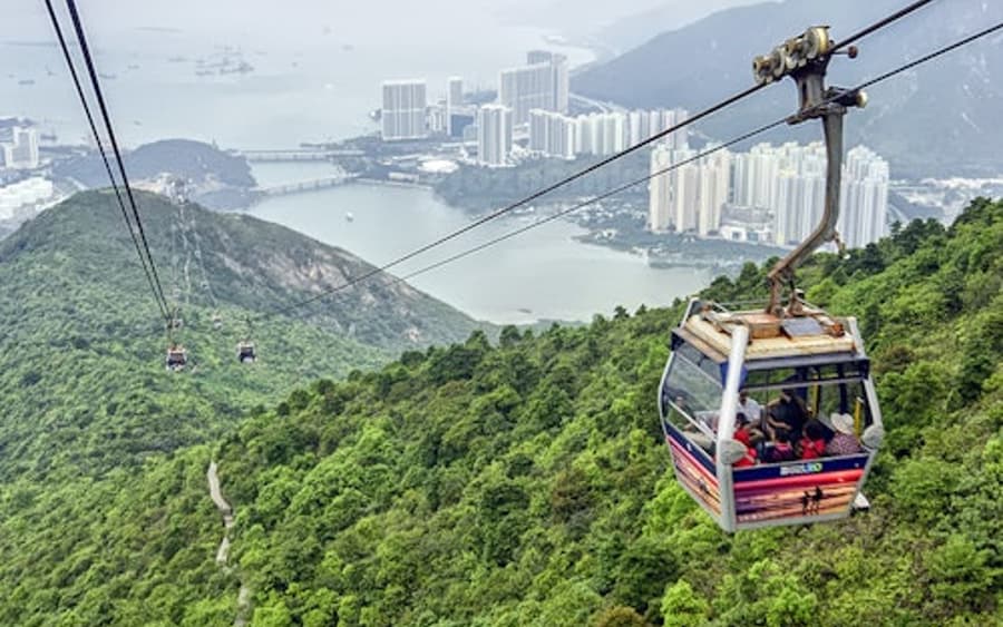 Zpáteční lístek na lanovku Ngong Ping: Jednosměrná standardní kabina + jednosměrná kabina Crystal Plus