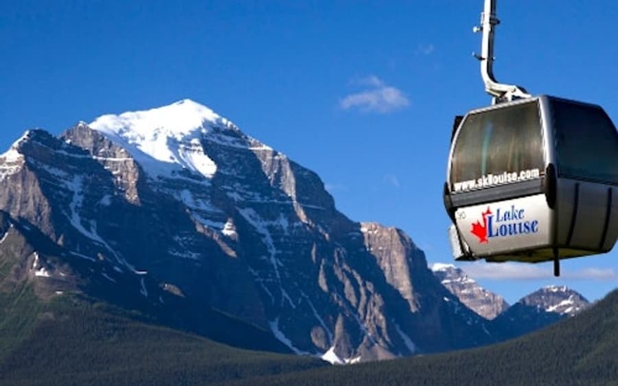 Wisata Naik Gondola di Lake Louise