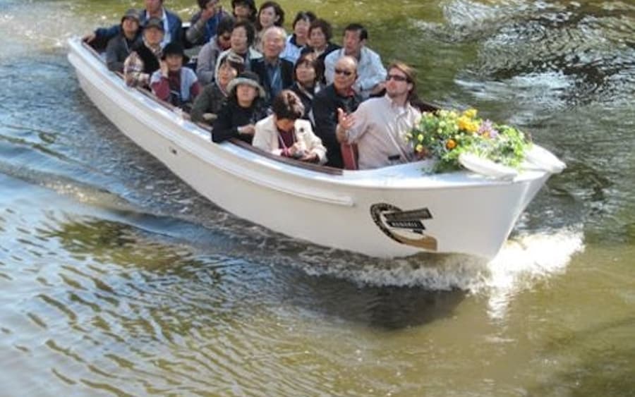 Recorrido Histórico en Barco Incluyendo 1 Cerveza de Gante