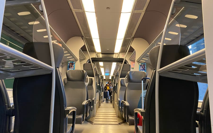 Trasllats amb tren: Aeroport de Milà Malpensa a/desde l'Estació Central/Cadorna amb Malpensa Express