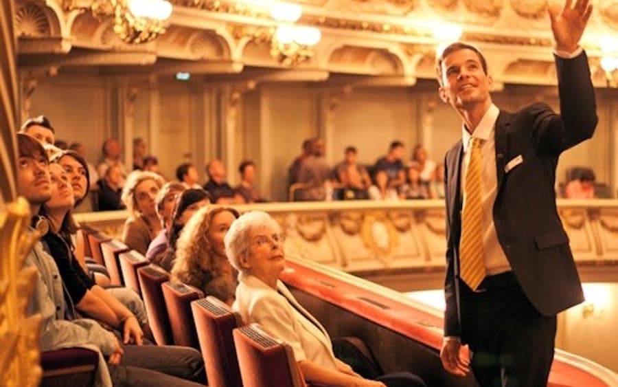 Semperoper: English Guided Tour