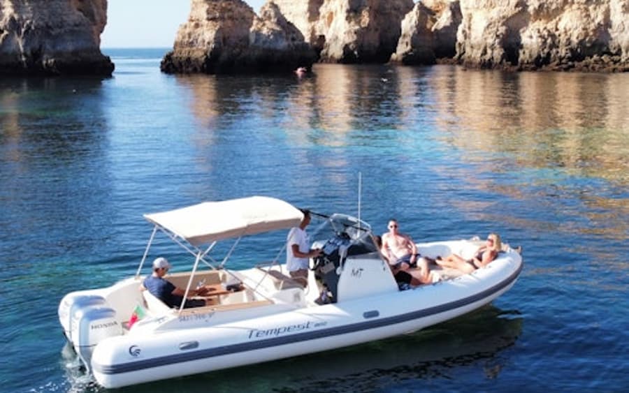 Ponta da Piedade och Lagos kust: 2-timmars privat båttur