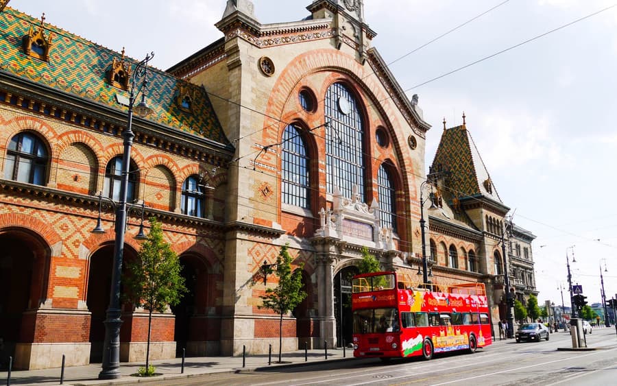 City Sightseeing: Budapest Hop-on Hop-off Bus Tour 