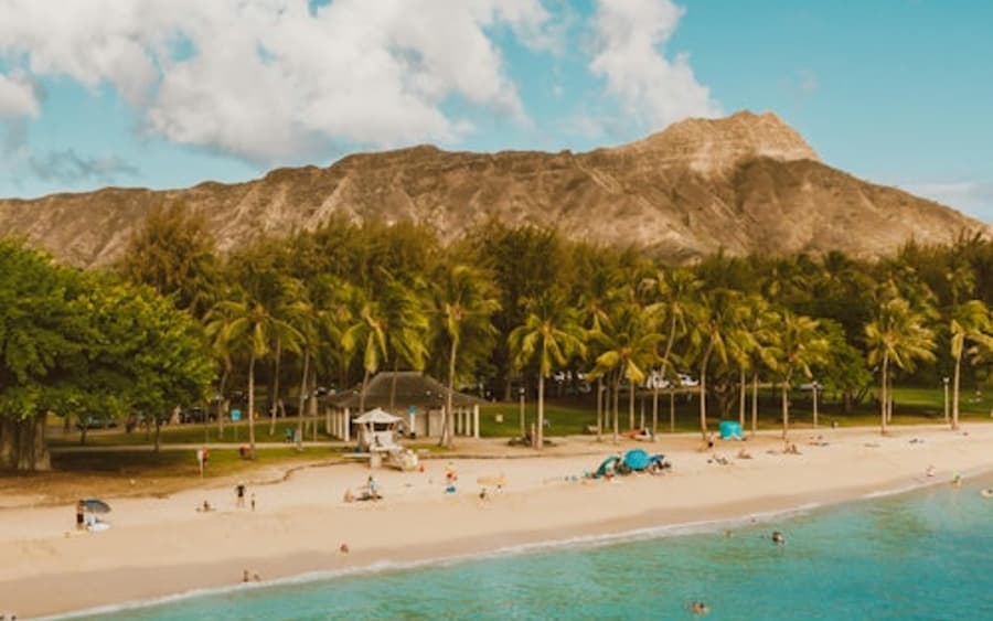 Waikiki: Roundtrip Shuttle Transfer from Ko Olina