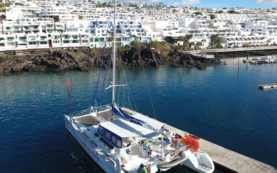 Catamaran Experience on Papagayo Beaches