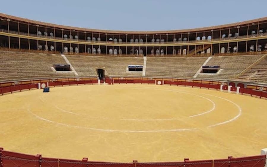 Alicante tyrefekterarena og museum: Prioritet Inngangsbillett