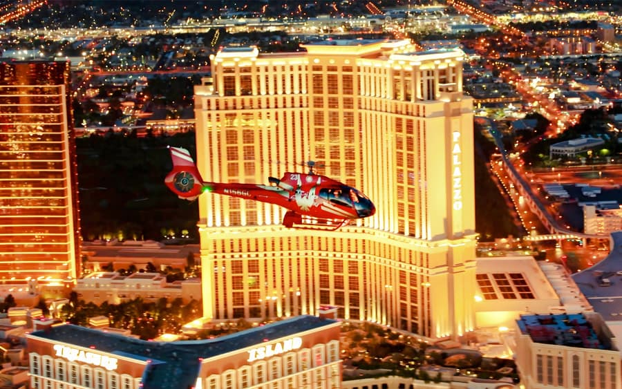 12-min Las Vegas Strip Highlights Night Helicopter Tour