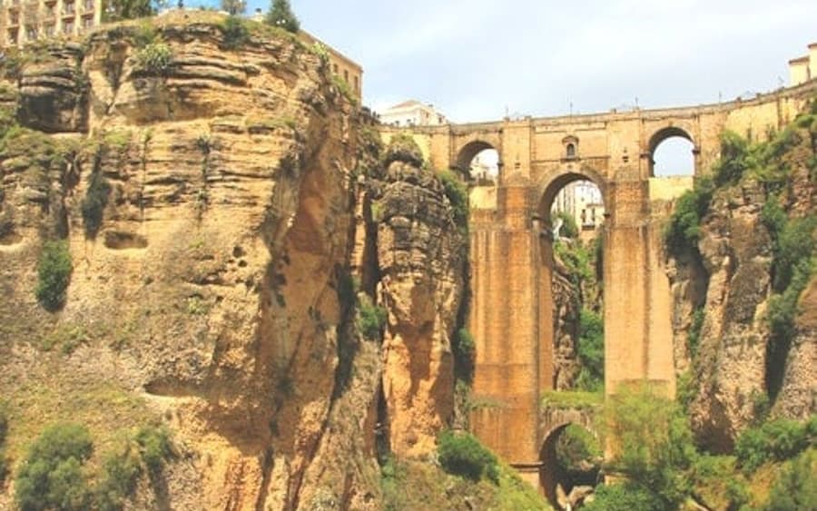 Pueblos Blancos y Ronda: Excursión de un día desde Sevilla