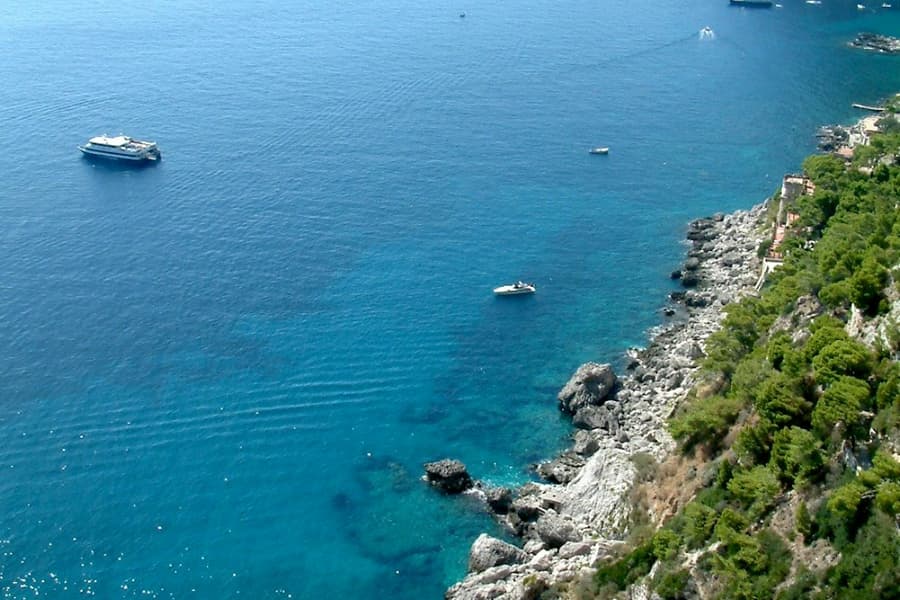Capri Coast to Coast Boat Excursion, at Grotta Bianca, Naples