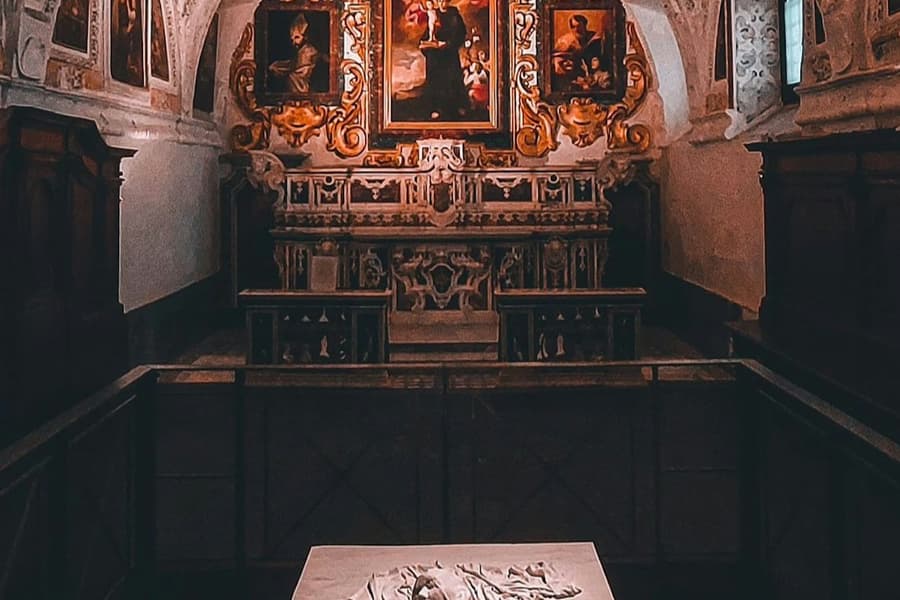 Cappella dei Bianchi: Guided Tour of "Il Figlio Velato" by Jago, at Cappella dei Bianchi