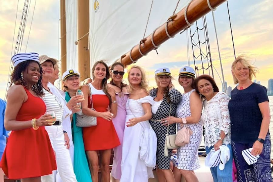 New York: Statue of Liberty Sailing Tour, at New York Sightseeing Cruises