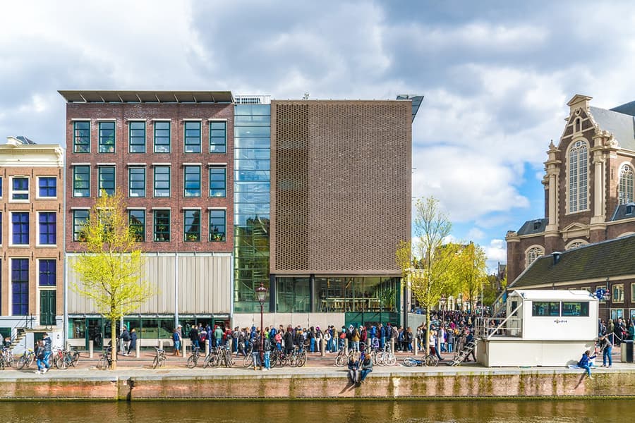 Tour a pie por la Casa de Ana Frank, Jordaan y Leidseplein, at Stationsplein 10, Amsterdam