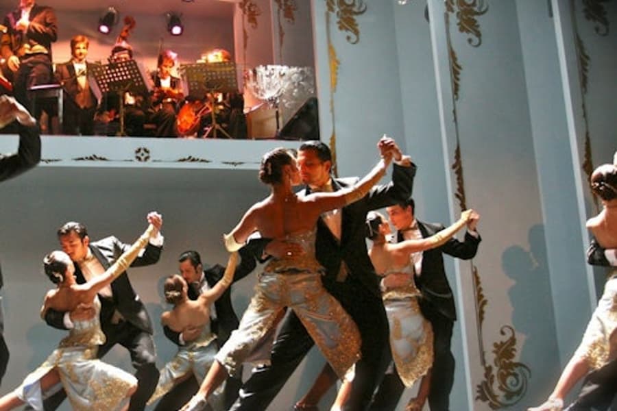 Tango Show at Café de los Angelitos, Buenos Aires