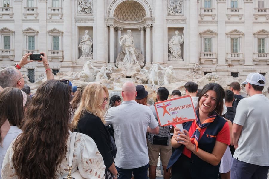 Trevi District Underground guided tour, at Vicolo del Puttarello 25