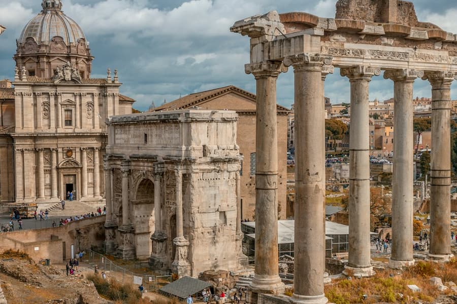 Circus Maximus Rome: Hi e-Bike Rental, Audio Guide + 40-Min Virtual Experience, at Rome Bike tours