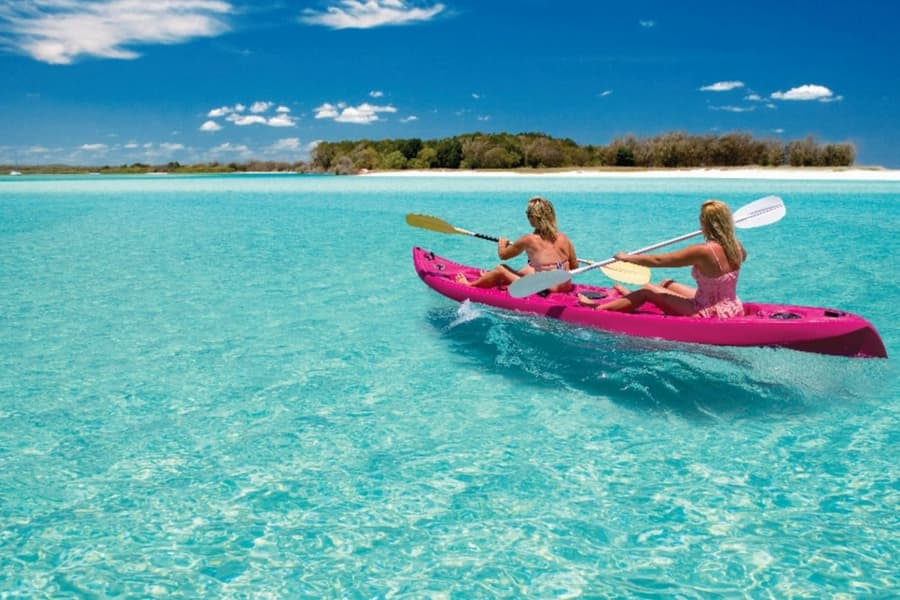 K'gari: Whale Watching Cruise from Hervey Bay + Guided Walk + Buffet Lunch, Urangan