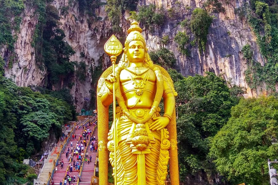 Kuala Lumpur Suburbs & Batu Caves: Half-Day Tour + Roundtrip Transfer, Batu Caves