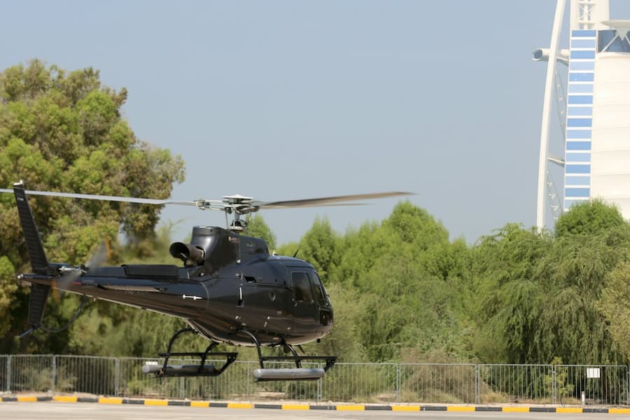 Dubai Helicopter Ride: 30-Min Grand Tour of Dubai, at Dubai Helicopter Tours, Dubai