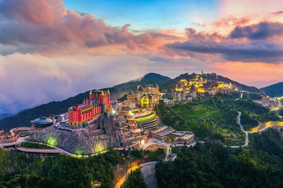 Ba Na Hills and Golden Bridge Day Tour from Da Nang, Da Nang