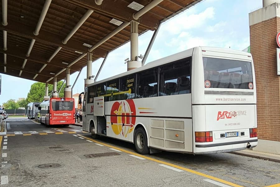 Venice: Barzi Service Bus Transfer from Treviso Airport, at Airport Transfers Treviso, Treviso