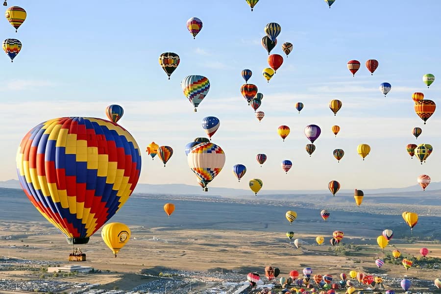 Luxor Sunrise Hot Air Balloon Ride With Round-Trip Hotel Transfers, Luxor