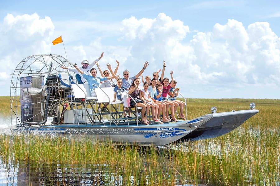 Tur cu barca cu motor în Everglades cu acces la expoziții de reptile, Miami