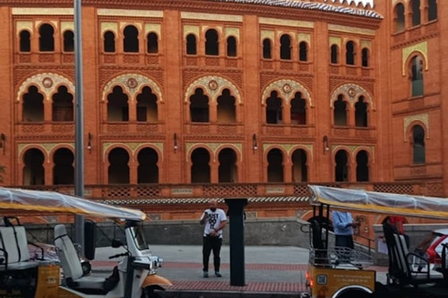 Madrid: 3-Hr Guided Electric Tuk Tuk Tour