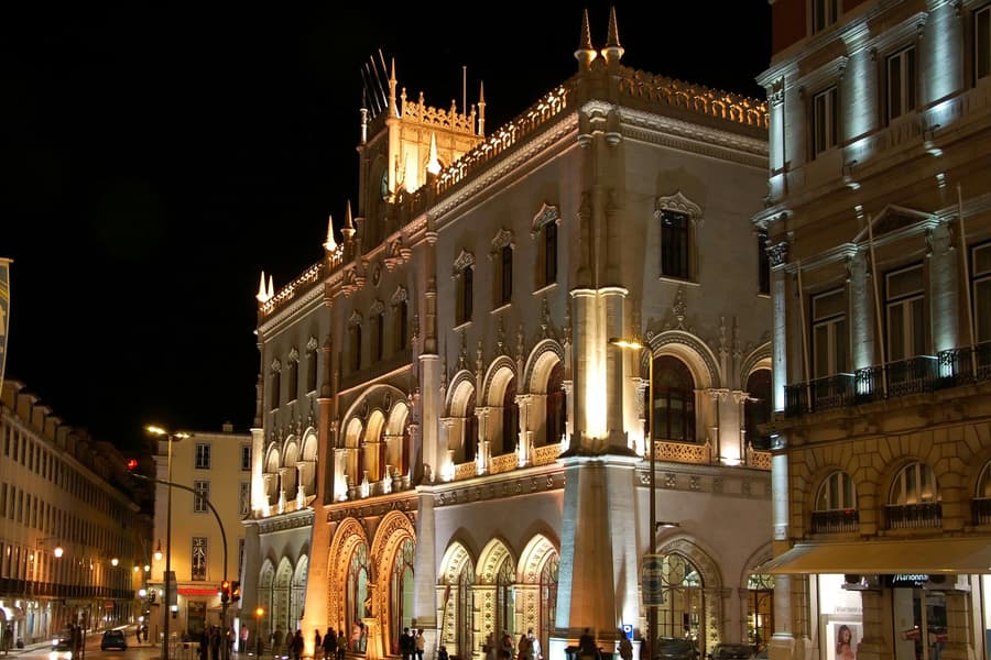 Lisbon Sightseeing: Hop-on Hop-off Bus Tour with Boat Tour, Lisbon