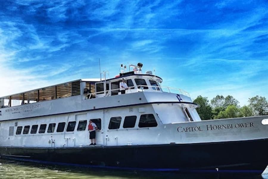 ล่องเรือประวัติศาสตร์บนแม่น้ำแซคราเมนโต, Sacramento
