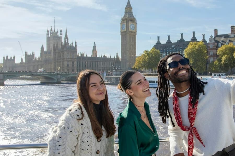 London: 24-Hour Hop-on Hop-off City Cruise, at Thames River Cruises