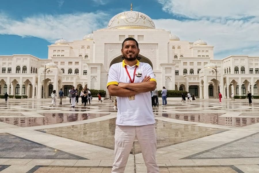 Day Trip from Dubai: Sheikh Zayed Grand Mosque and Qasr Al Watan, at Abu Dhabi Day Trips from Dubai, Dubai