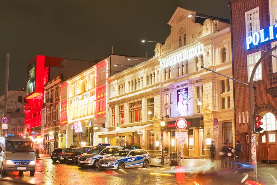 Big Reeperbahn Tour with the Kiezjungs, at Hamburg Walking Tours