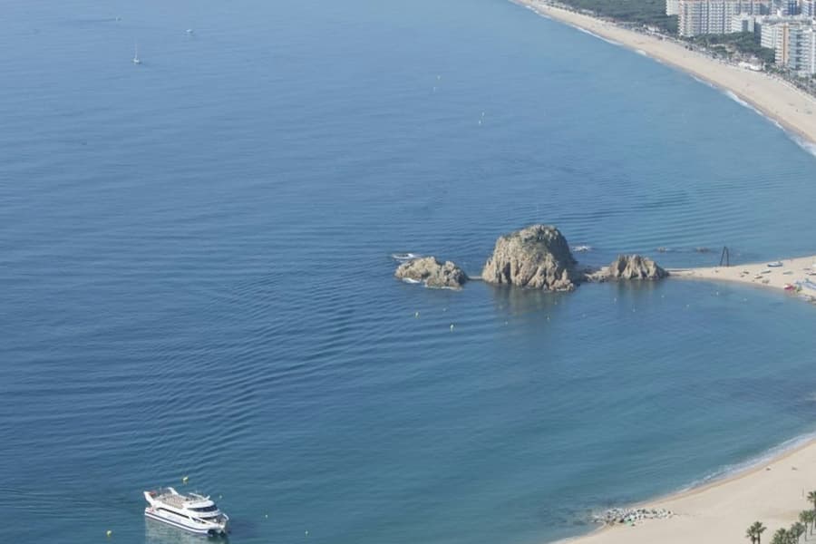 Blanes: Roundtrip Boat from Tossa de Mar, at Costa Brava Boat Trips, Roses