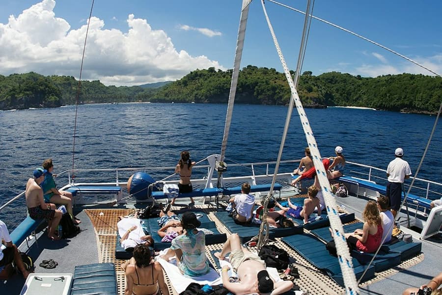 Nusa Lembongan: Half-Day Cruise + Island Tour + Lunch, at Denpasar Cruises, Denpasar