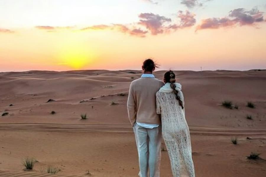 Dubai: Fort Lisaili with Camel Ride, BBQ Dinner, Live Shows & Hotel Transfer, at Dubai Desert Safari