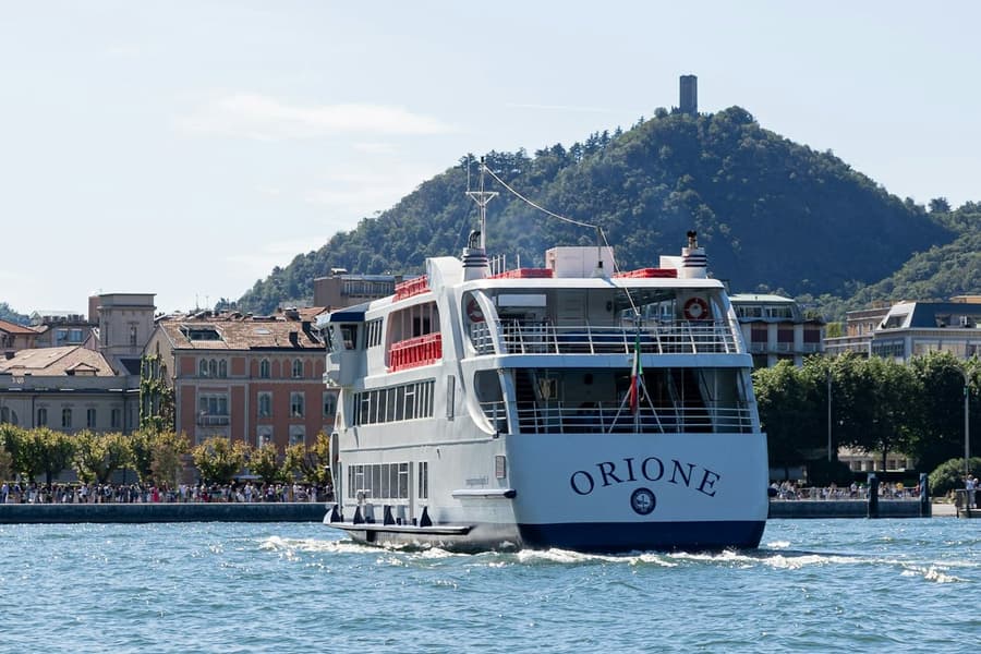 Como: Guided City Tour and Lake Cruise, at Lake Como Tours, Como