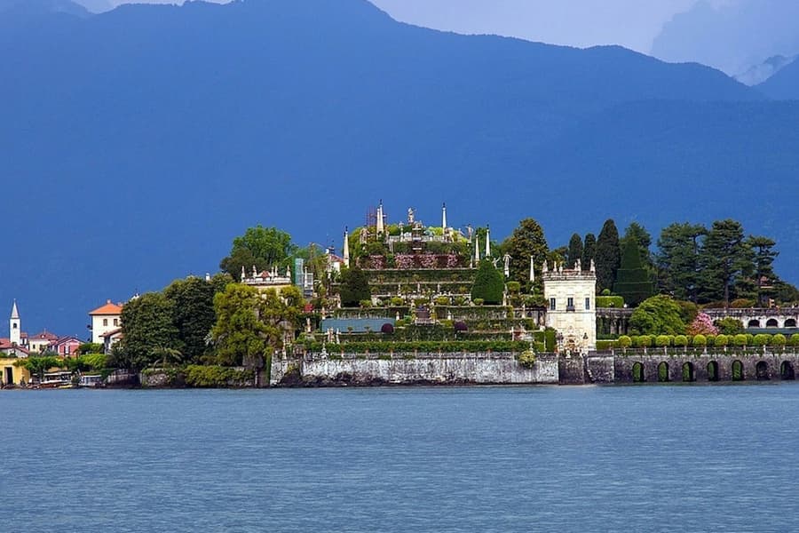Isola Bella & Isola dei Pescatori: Hop-on Hop-off Taxi Boat Tour, at Lago Maggiore Boat Tours