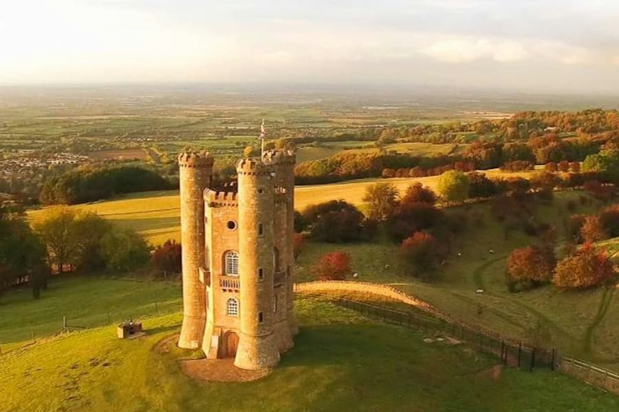 Cotswolds: Small Group Tour from London with Bourton-on-the-Water, at Cotswold Tours from London