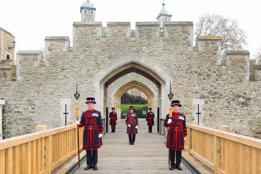 Tower of London Tickets with Access to the Crown Jewels at Tower of London