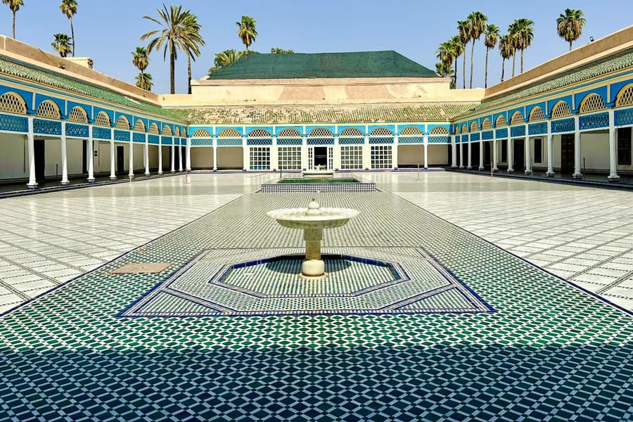 Bahia Palace, Saadian Tombs, Koutoubia and Souks Guided Tour, Marrakesh