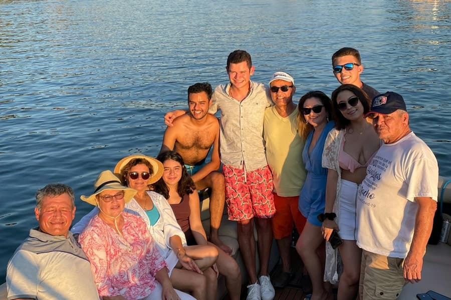 Lake Austin: 2-Hr Scenic Boat Cruise BYOB, at Sightseeing Cruises in Austin, Austin