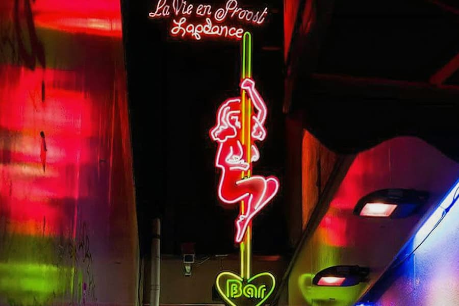 Amsterdam: Red Light District Audio Guided Tour, at Anne Frank Monument