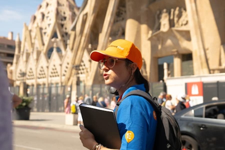 Barcelona: Guided Architecture Walking Tour