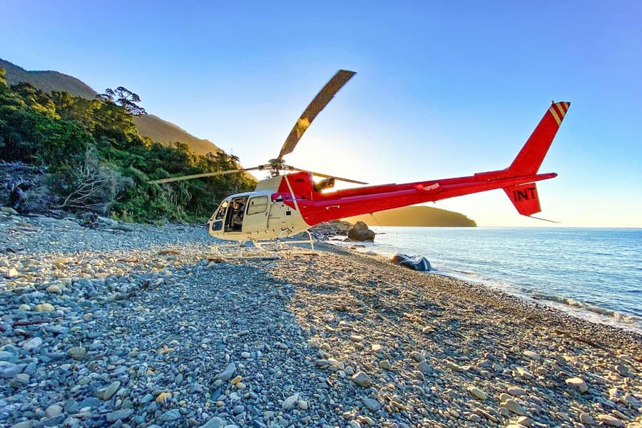 From Queenstown: Extended 2.5-Hour Milford Sound Helicopter Tour, at Queenstown