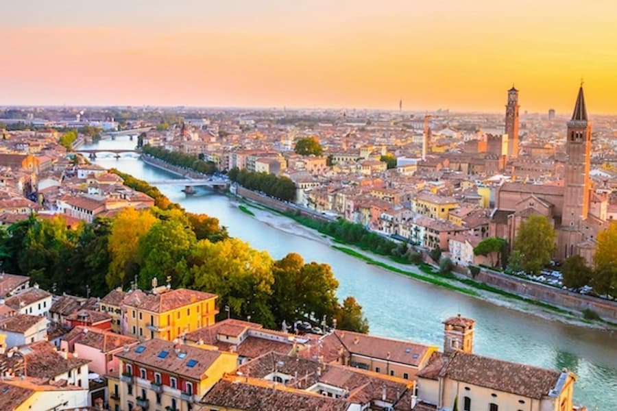 Verona, Sirmione & Lake Garda with Private Boat Cruise from Milan, at Verona and Lake Garda Day Trips from Milan, Milan