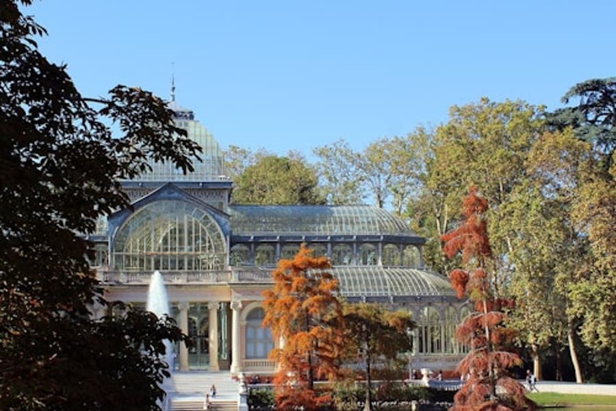 Retiro Park Madrid: 2.5-Hr Guided Tour with Tapas Tasting