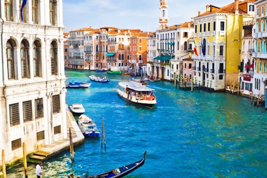 Vaporetto Pass: Venice Public Transport with Airport Transfer (ACTV), at Venice City Cards