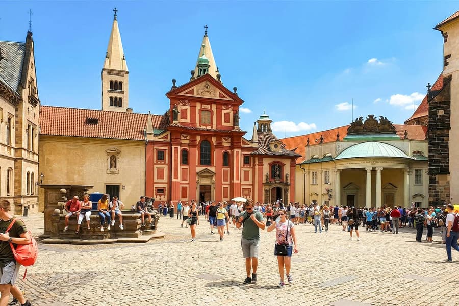Prague Guided Walking Tour: Old Town with Astronomical Clock Tower Entry tickets at Maiselova 59/5